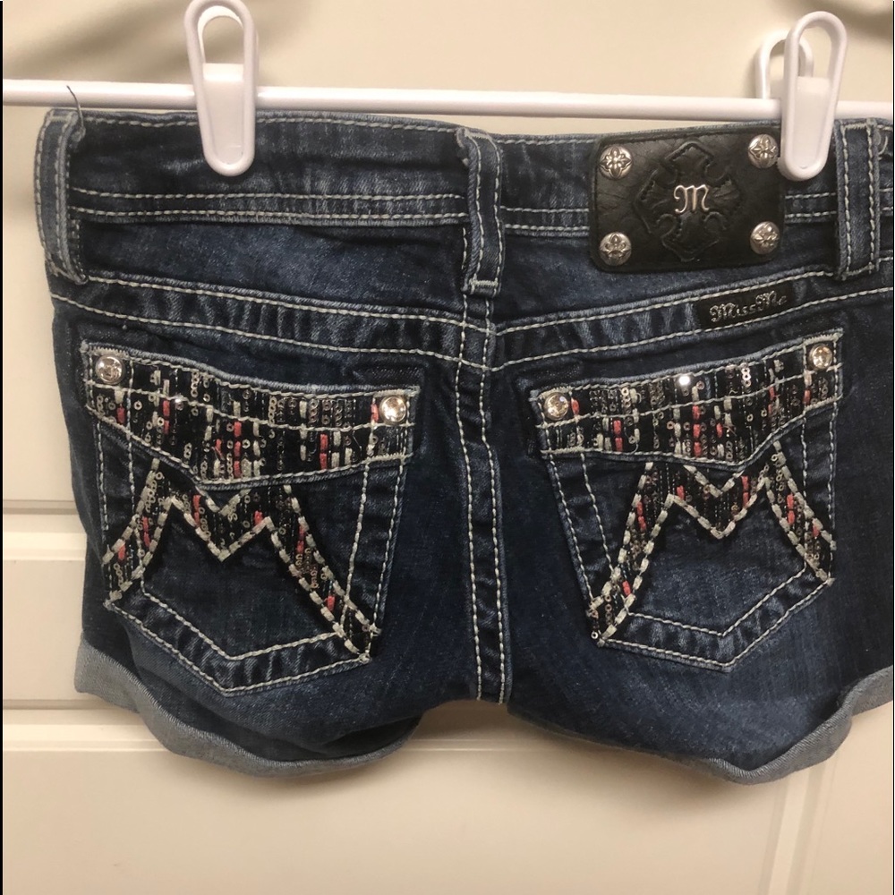 Girls miss me shorts
